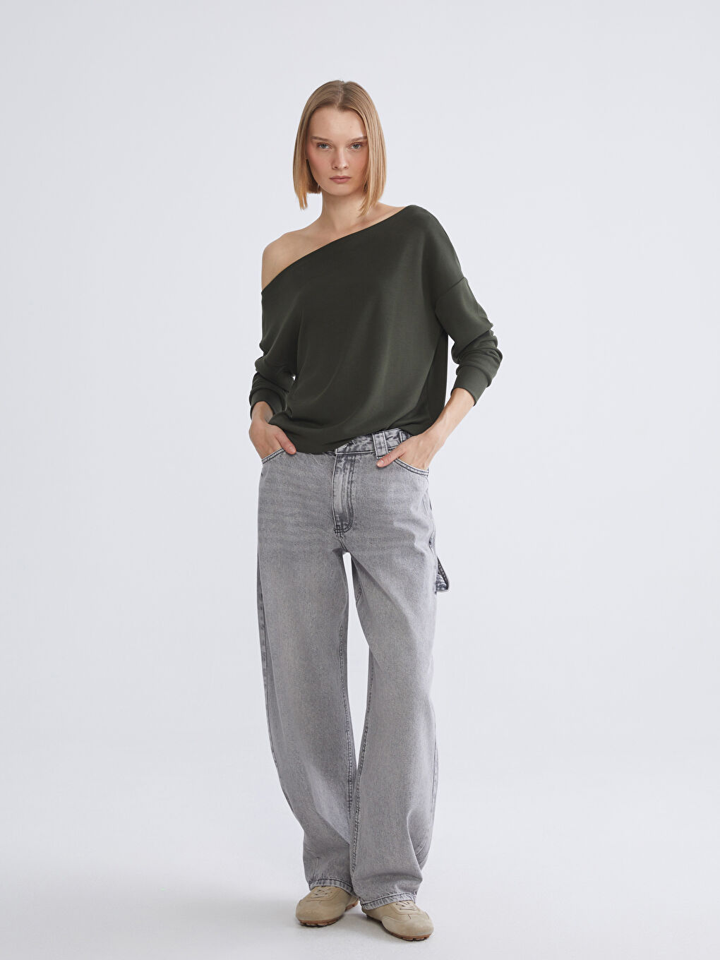 Haki Kayık Yaka Kadın Sweatshirt-1