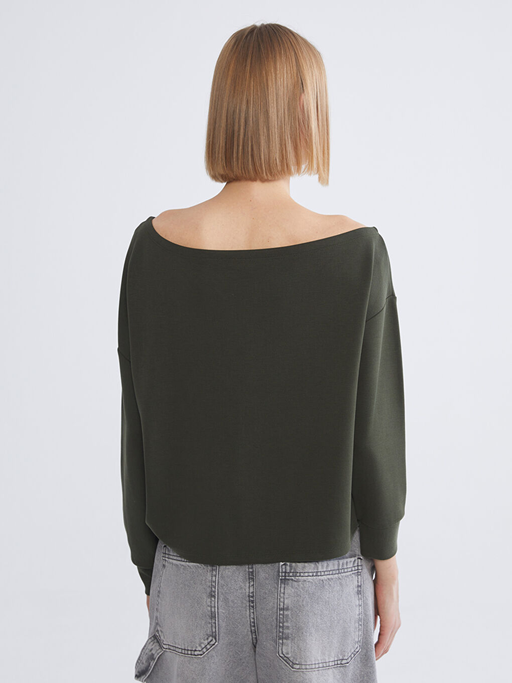 Haki Kayık Yaka Kadın Sweatshirt-3