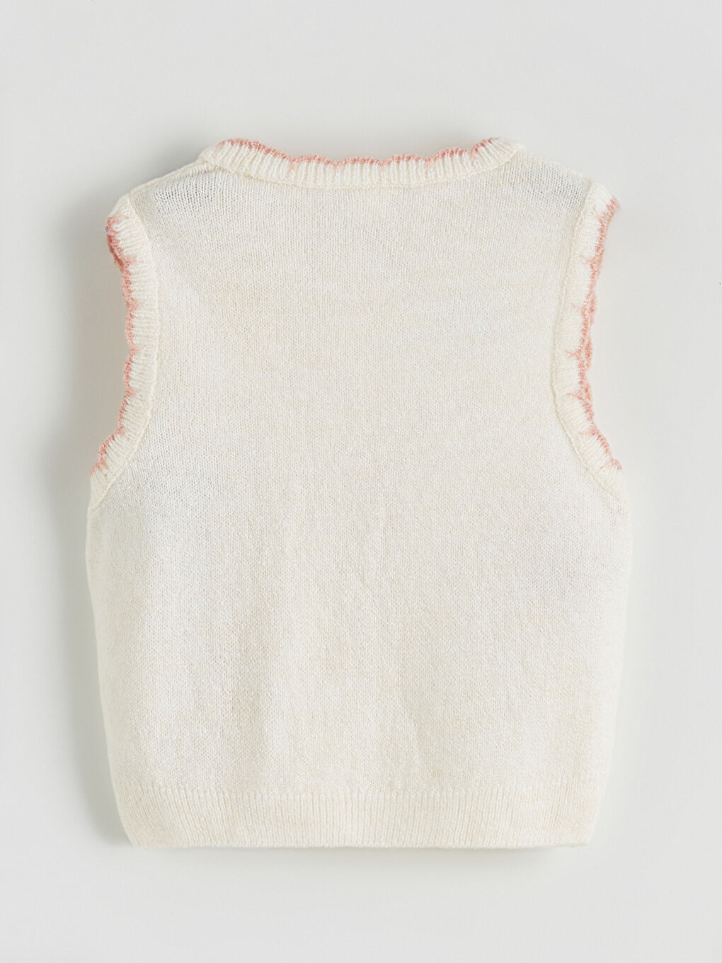 Девочки экрю Свитер-2