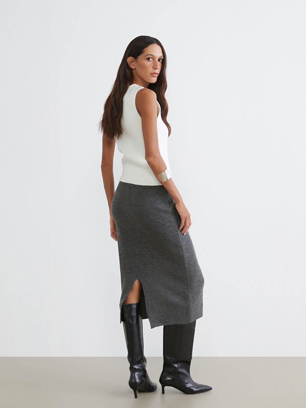 Elastic Waist Slit Detail Knitwear Skirt