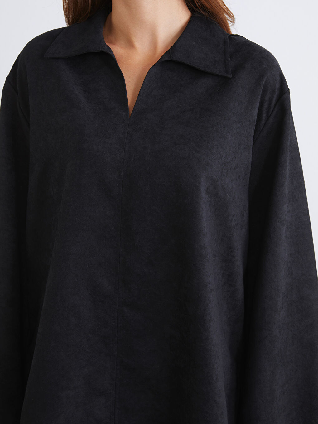 Siyah Gömlek Yaka Süet Görünümlü Bluz-2