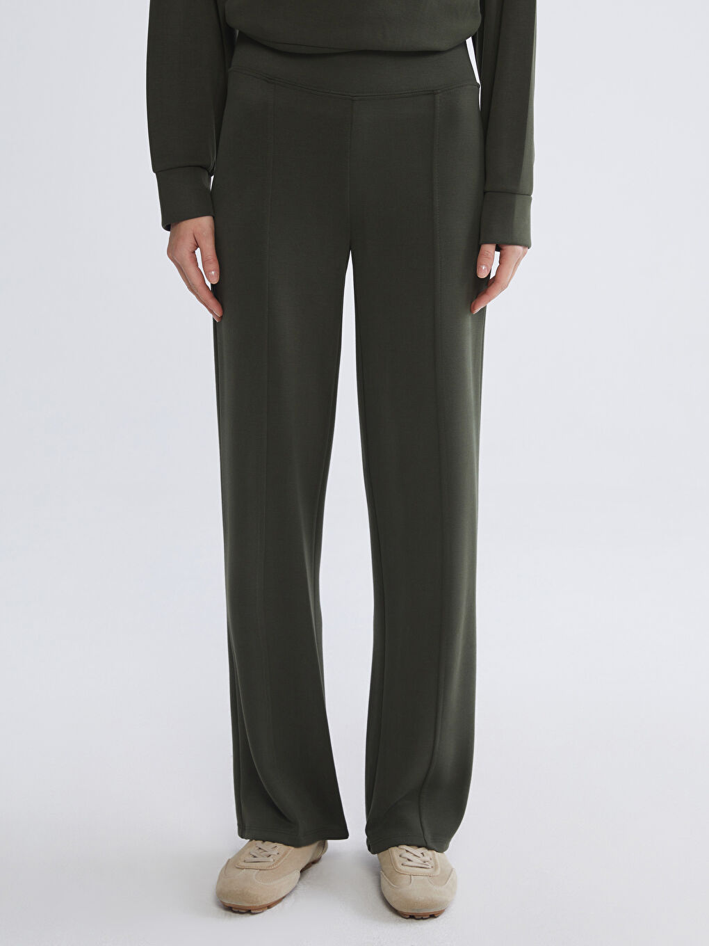 Haki Beli Lastikli Geniş Paça Kadın Eşofman Altı-1