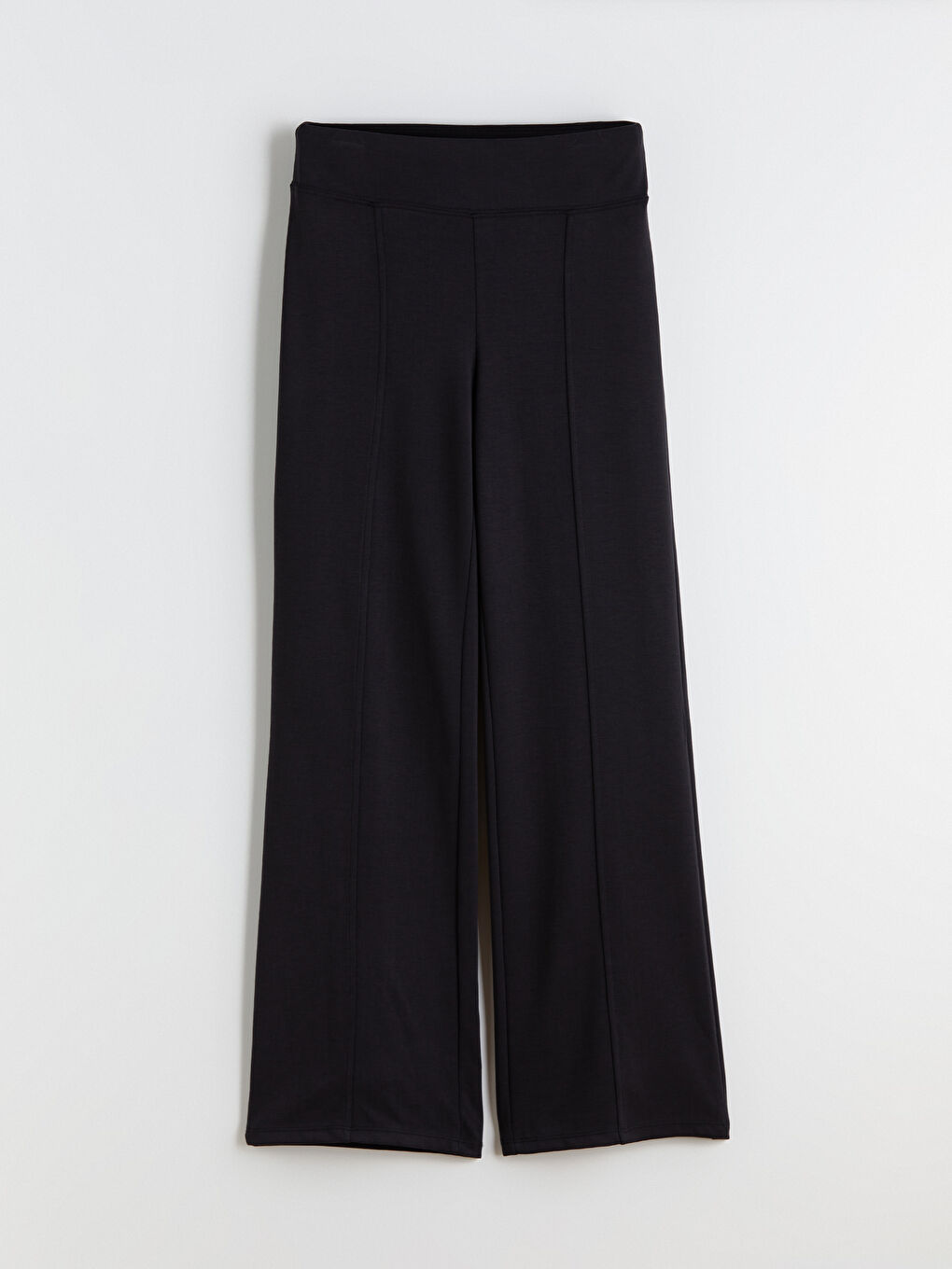 Siyah Beli Lastikli Geniş Paça Kadın Eşofman Altı-4