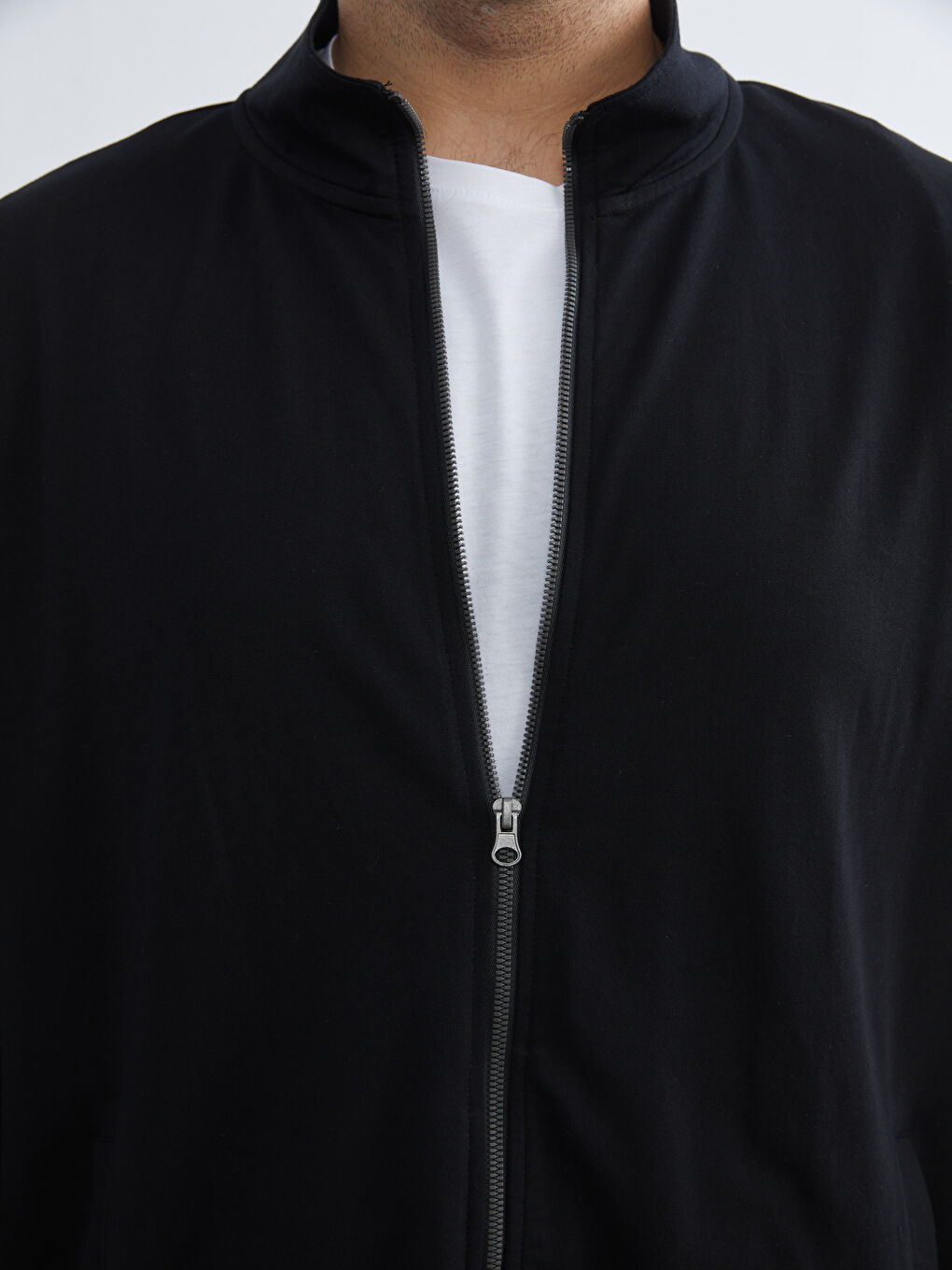 Siyah Dik Yaka Erkek Fermuarlı Sweatshirt-2