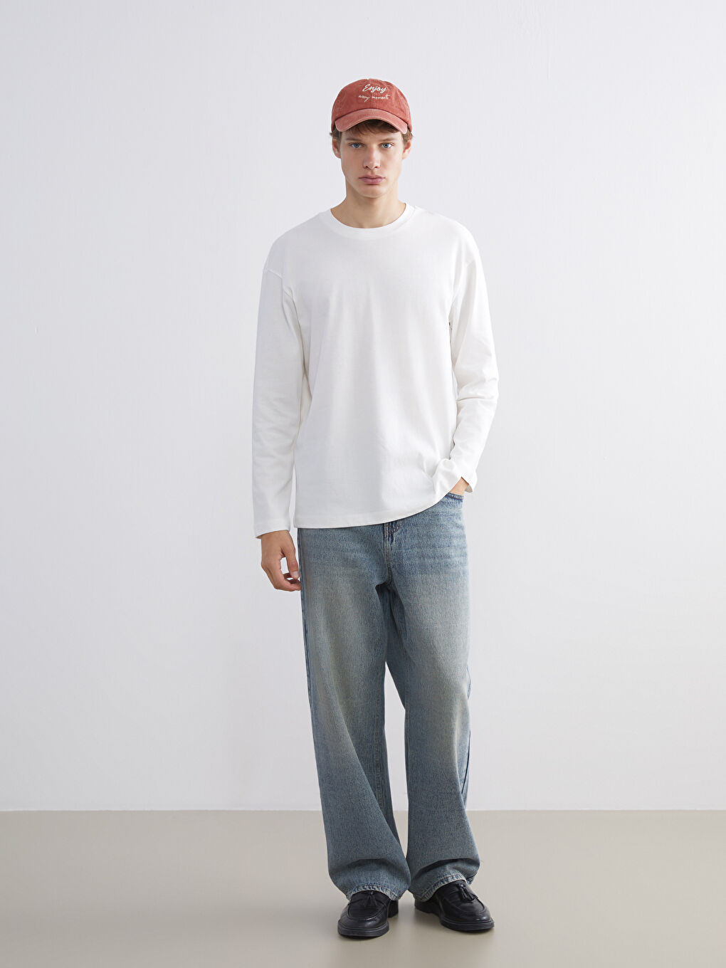 Crew Neck Men's Sweatshirt-1