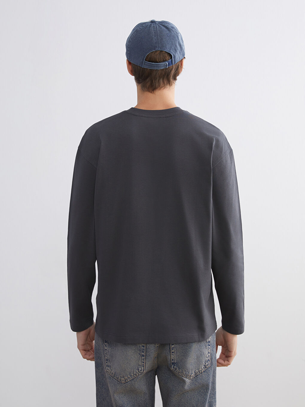 Crew Neck Men's Sweatshirt-3