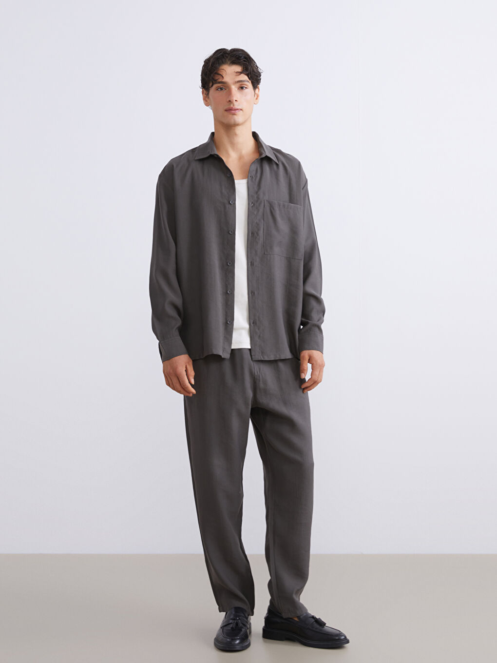 Antrasit Rahat Kalıp Gabardin Erkek Pantolon