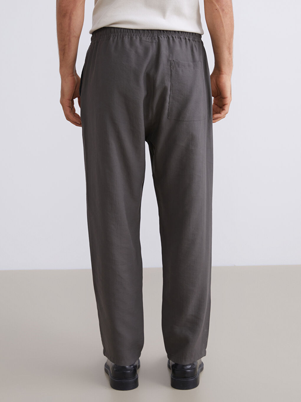Antrasit Rahat Kalıp Gabardin Erkek Pantolon-3