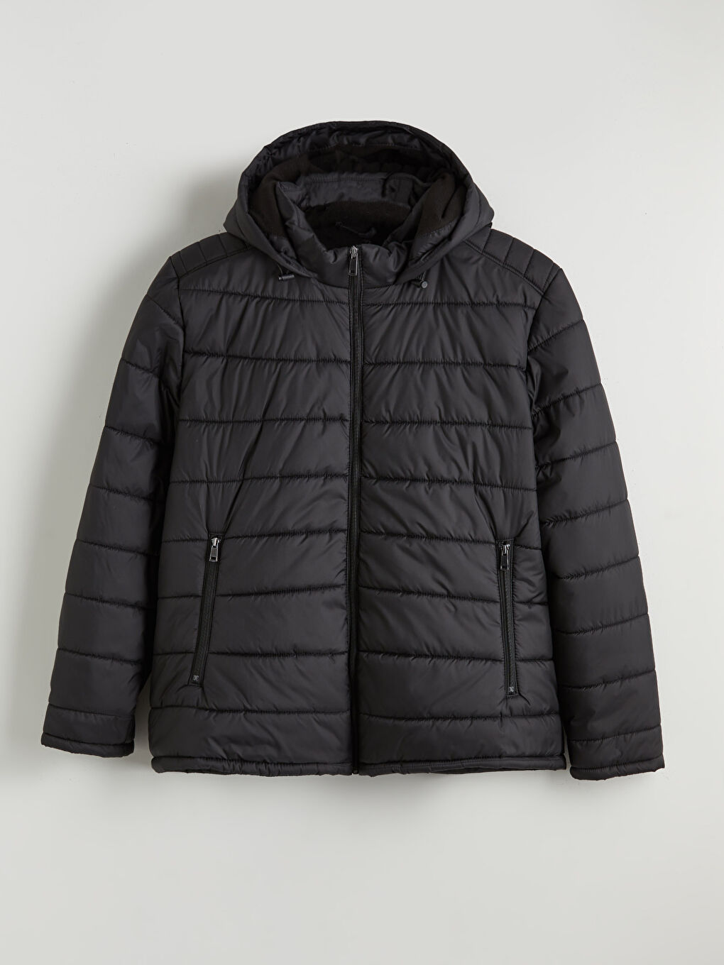 Siyah Standart Kalıp Kapüşonlu Erkek Şişme Mont-5