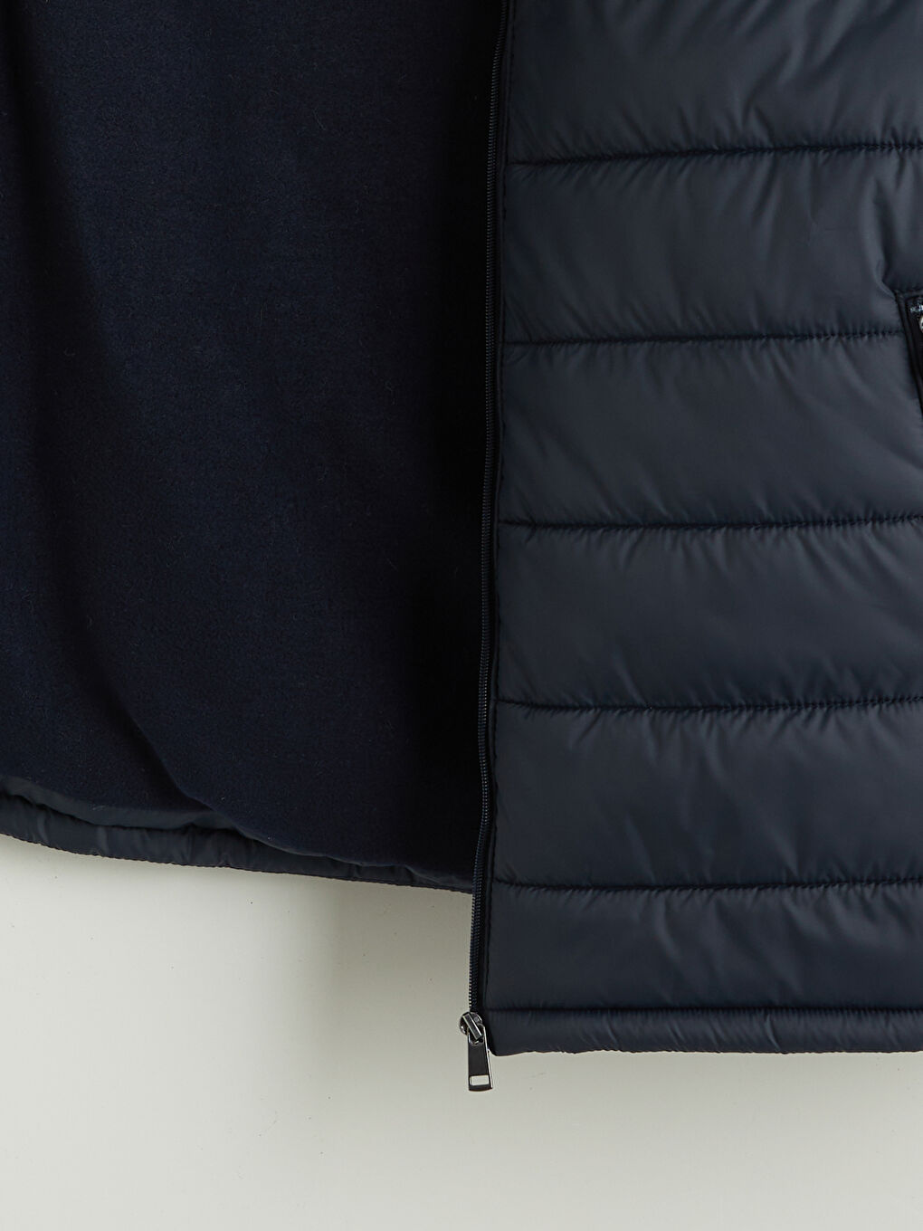 Lacivert Standart Kalıp Kapüşonlu Erkek Şişme Mont-6