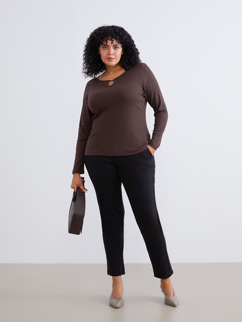 Әйелдерге арналған дөңгелек жағалы боди-5