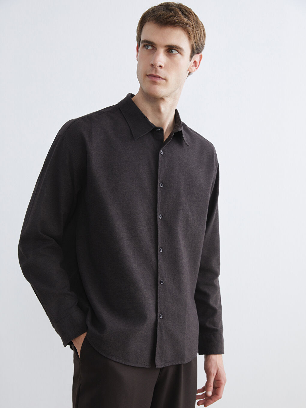 Kahverengi Regular Fit Uzun Kollu Armürlü Erkek Gömlek-2