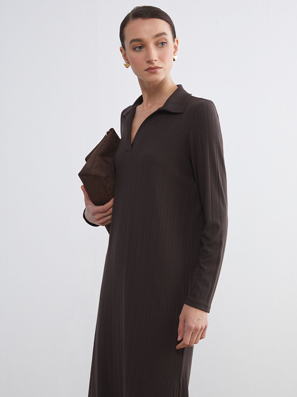 Kahverengi Polo Yaka Dokulu Elbise-1