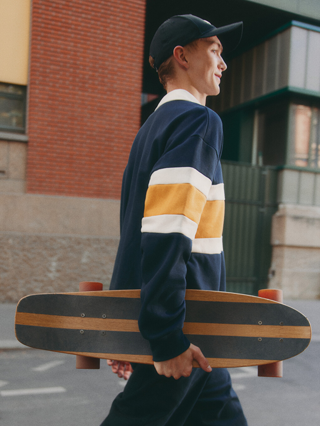Lacivert Polo Yaka Baskılı Erkek Sweatshirt-1