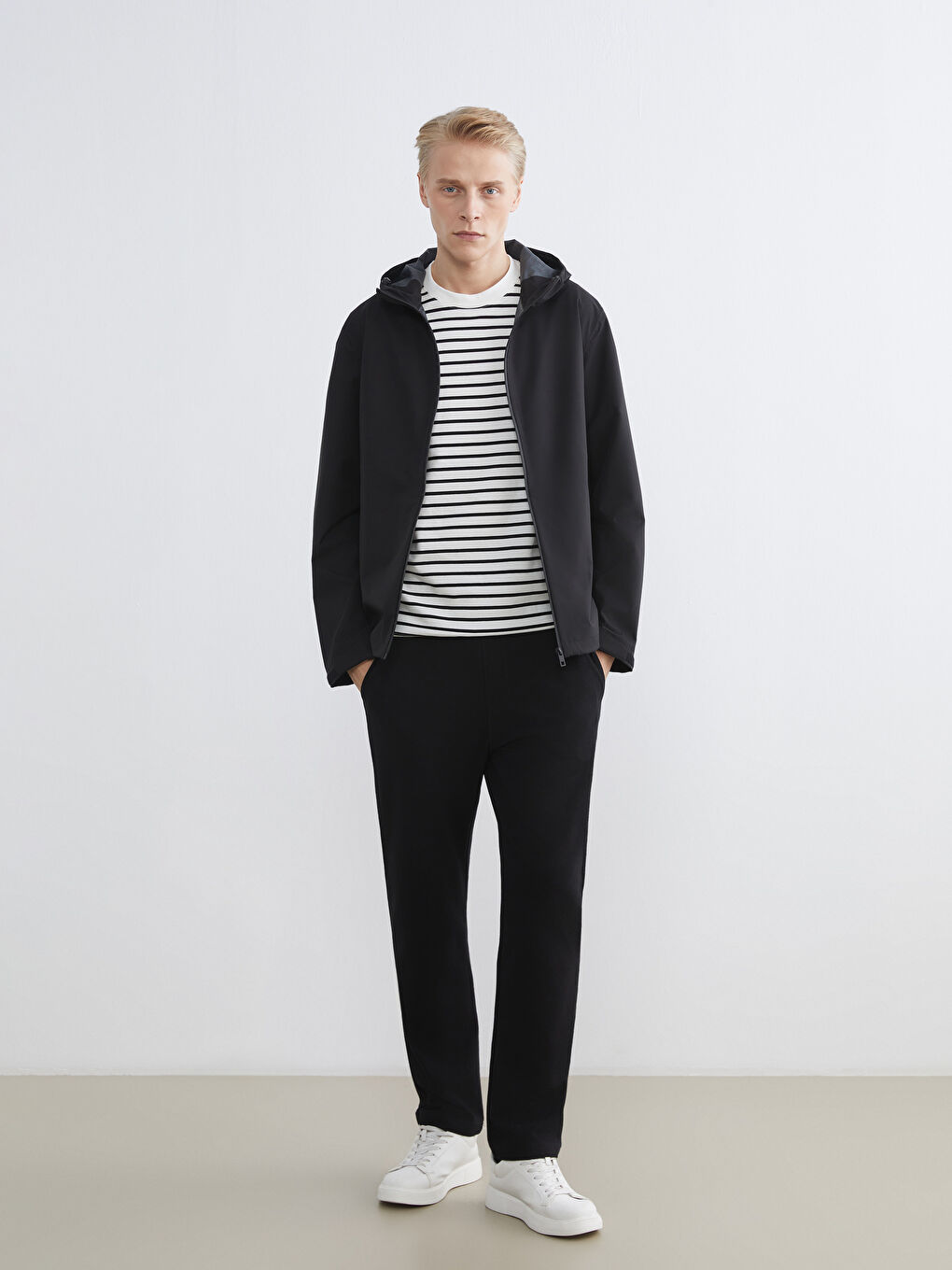 Siyah Standart Kalıp Erkek Eşofman Altı