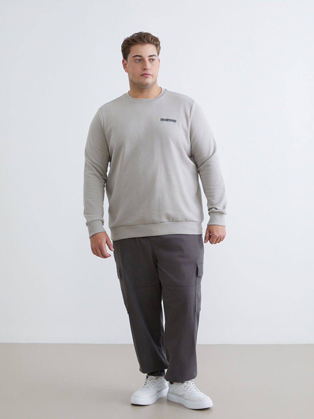 Gri Bisiklet Yaka Baskılı Erkek Sweatshirt-1