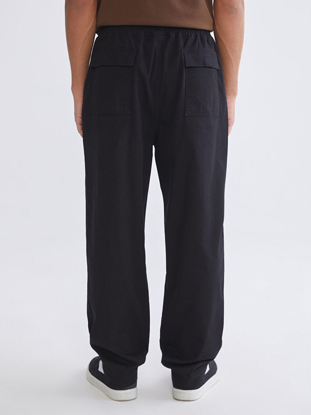 Siyah Rahat Kalıp Erkek Pantolon-3