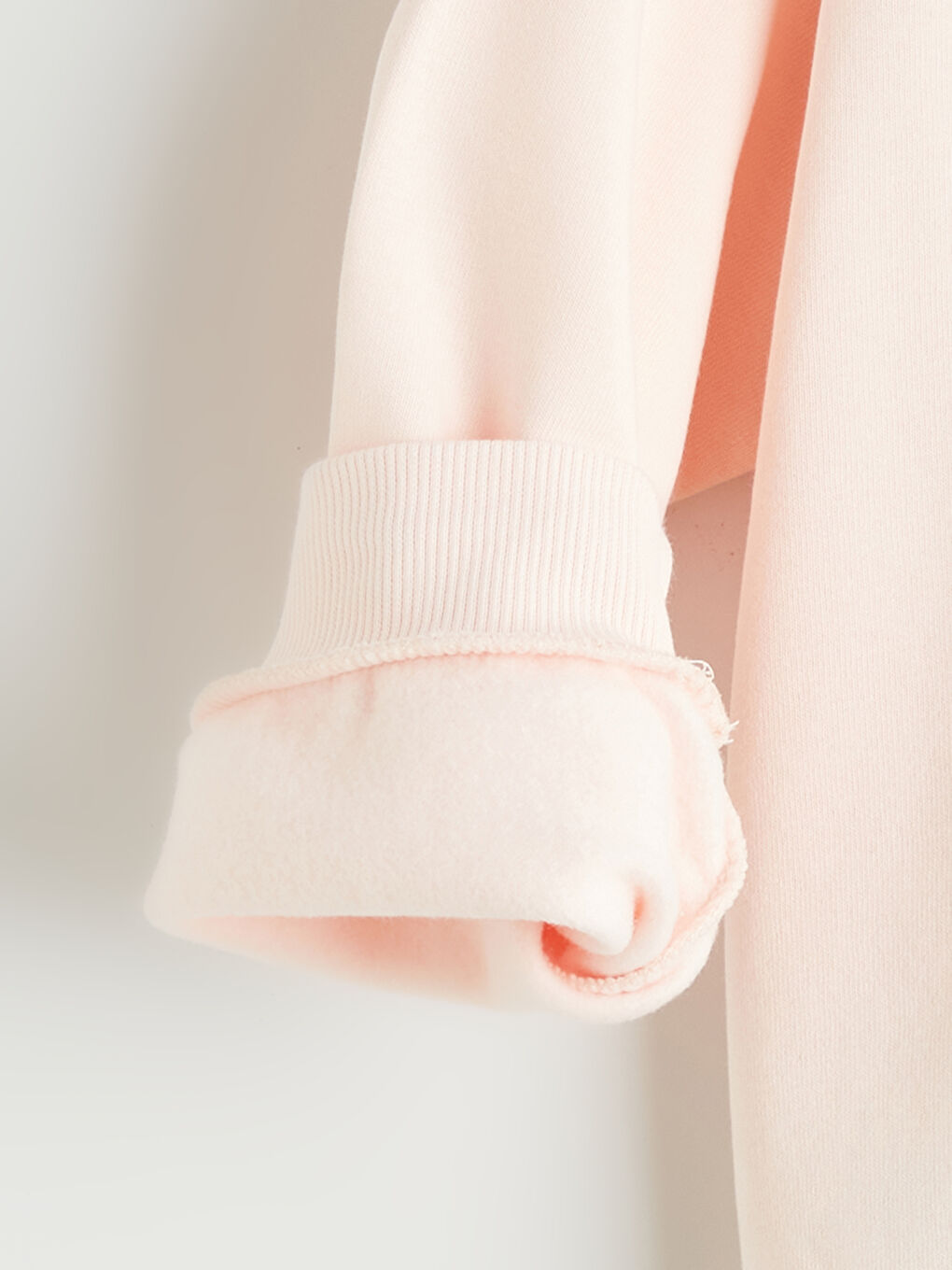 Crew Neck Minnie Mouse Printed Girls' Sweatshirt-2