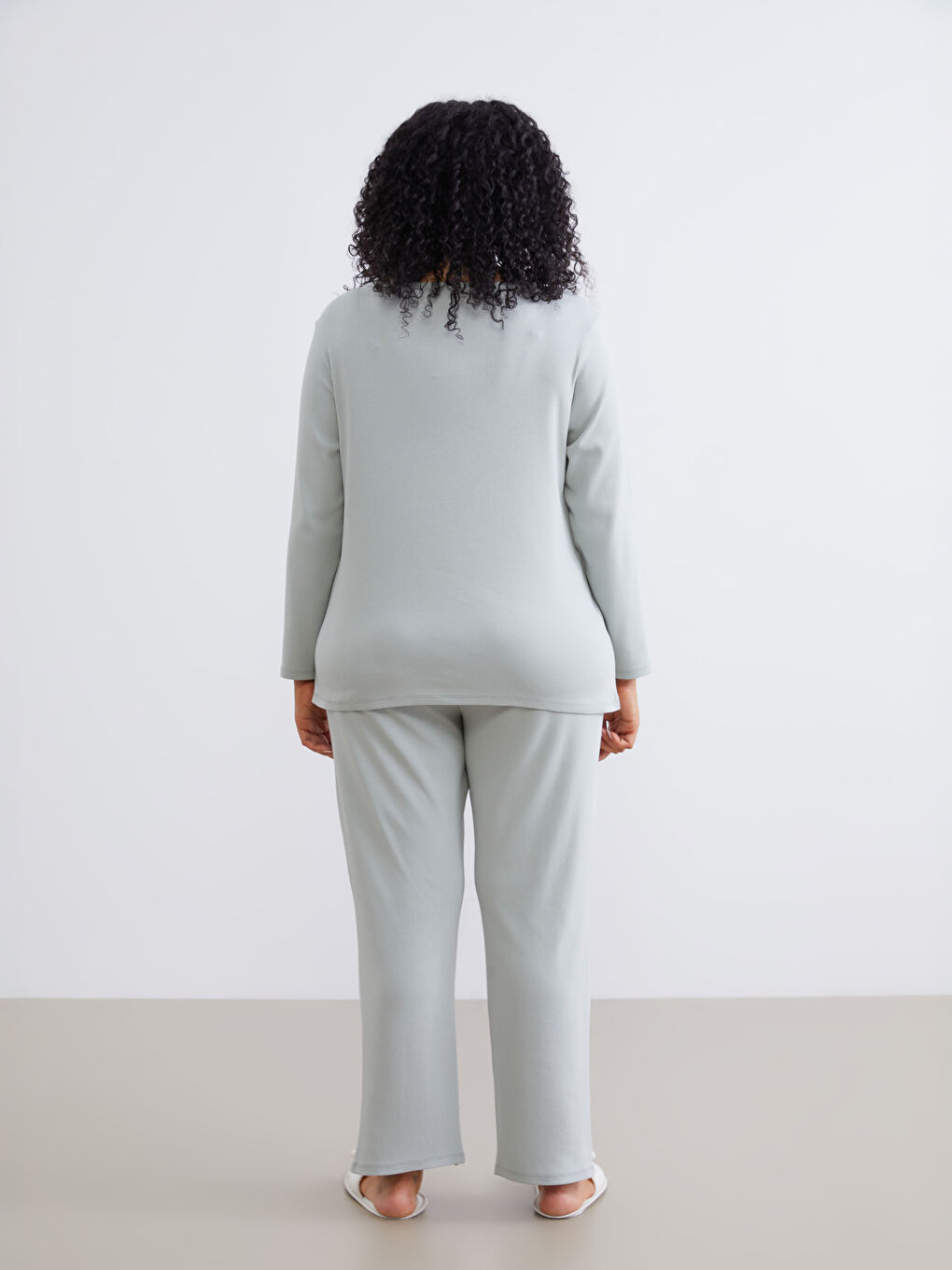 Σετ Πιτζάμες με Εκτύπωση και Στρογγυλή Λαιμόκοψη για Γυναίκες-3