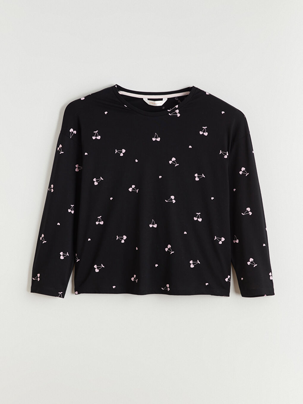 Siyah Bisiklet Yaka Kiraz Baskılı Kadın Pijama Takımı-1