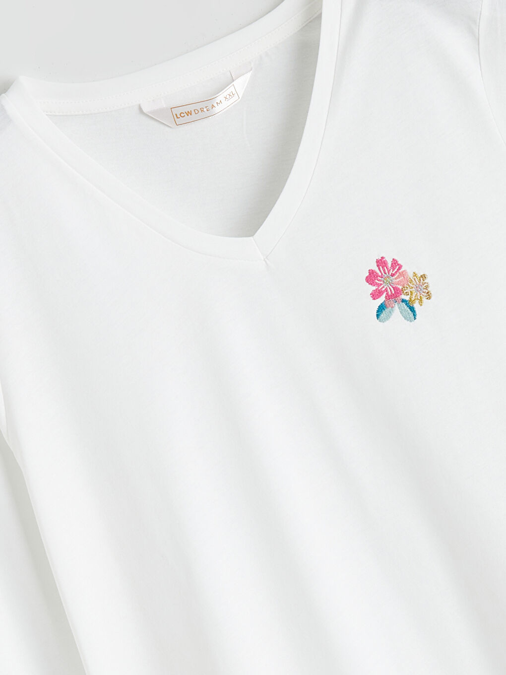 Ekru Büyük Beden Çiçekli Kadın Pijama Takımı-6