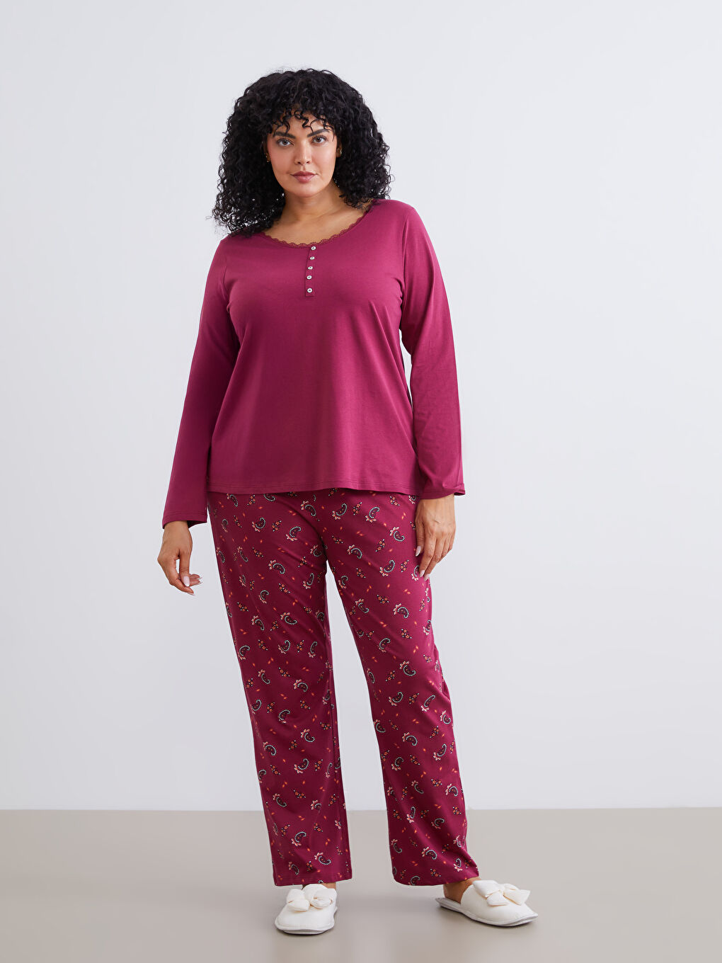 Bordo Bisiklet Yaka Baskılı Kadın Pijama Takımı-1