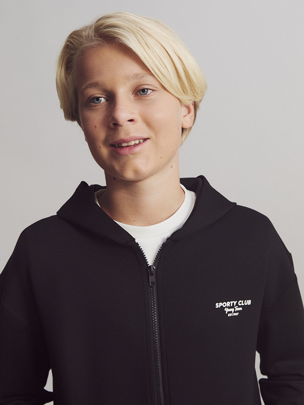 Hooded Boys' Zip-Up Sweatshirt-2