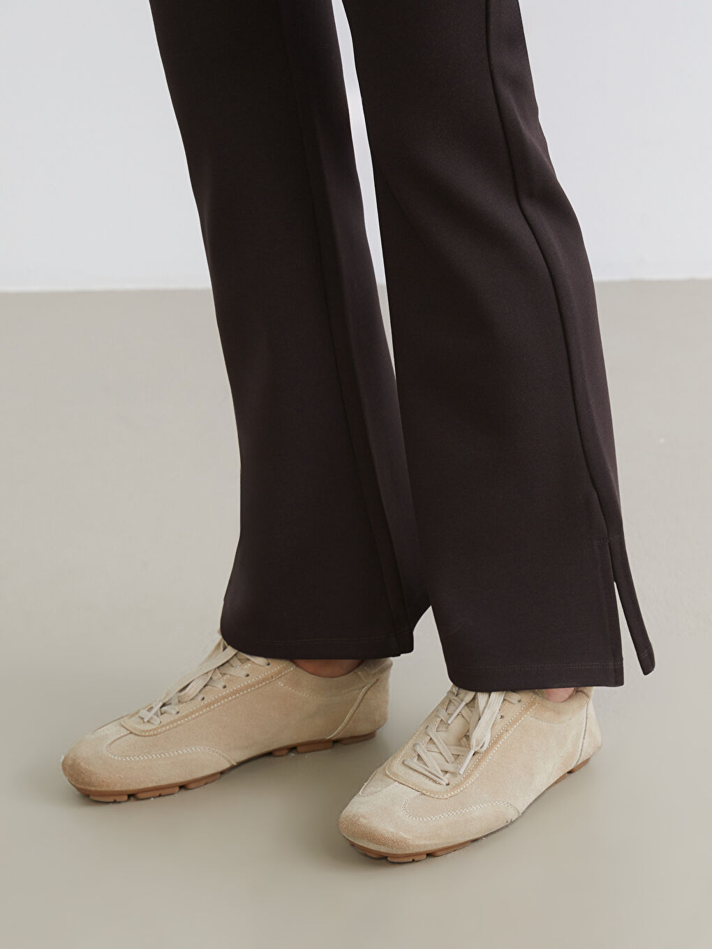 Kahverengi Beli Lastikli Kadın Eşofman Altı-2