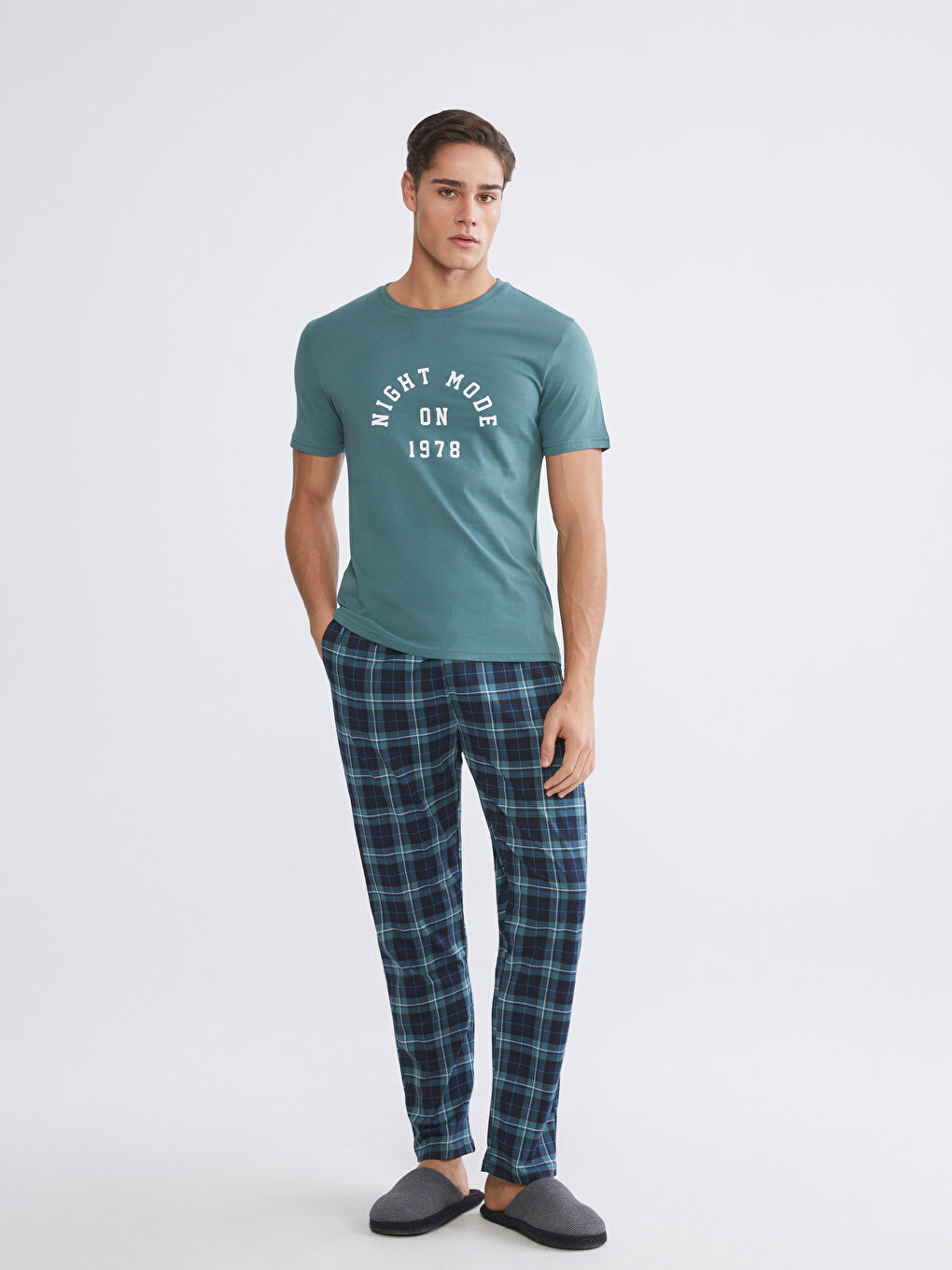 Yeşil Standart Kalıp Erkek Pijama Takımı