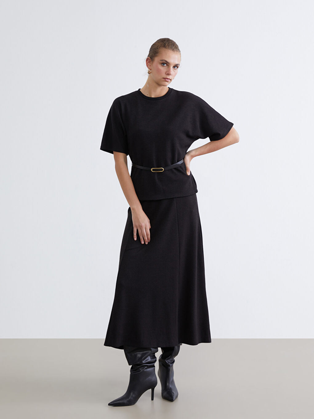 Suknja A kroja sa elastičnim strukom