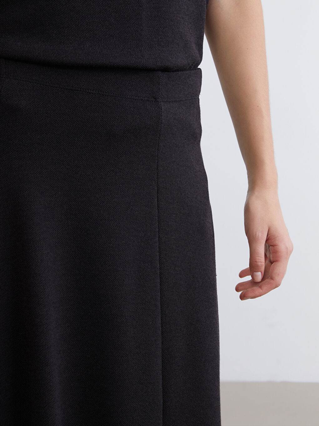 Suknja A kroja sa elastičnim strukom-2