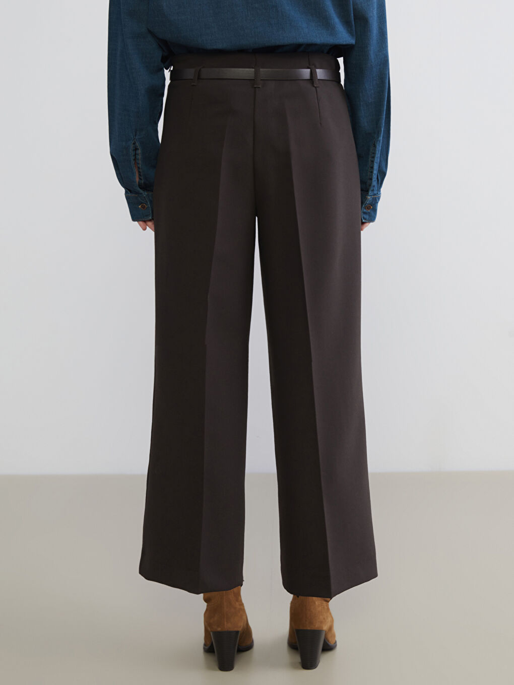 Regular Fit Wide Leg Women's Trousers-4