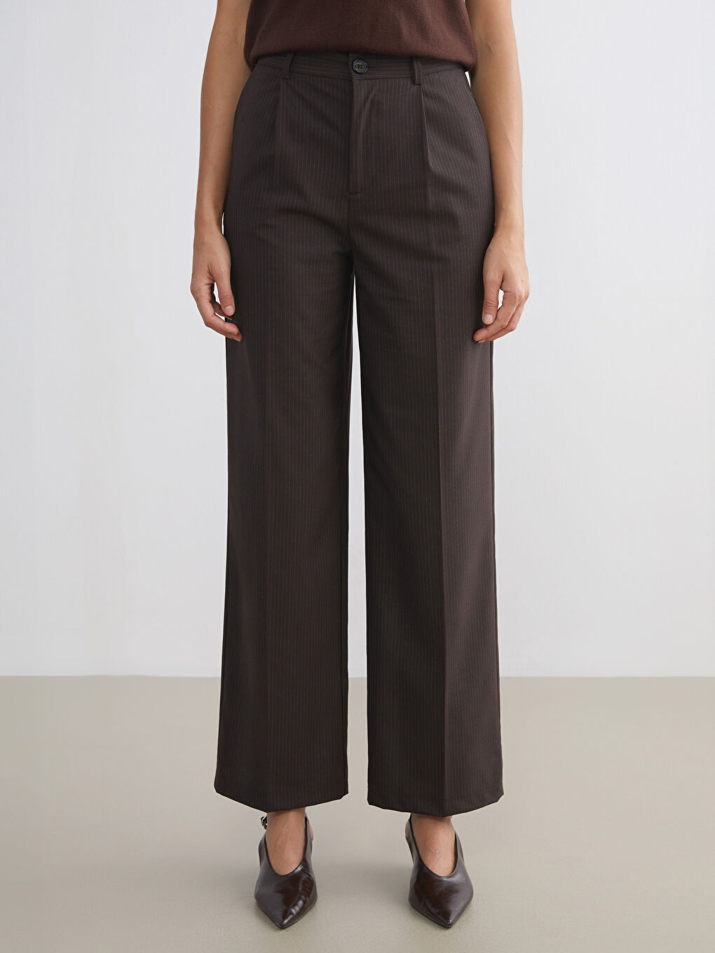 Kahverengi Loose Fit Çizgili Kadın Pileli Pantolon-1