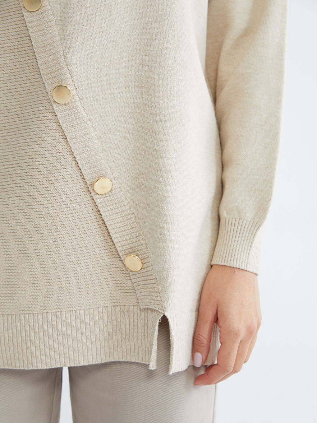 Bej Yarım Balıkçı Yaka Kadın Triko Kazak-2