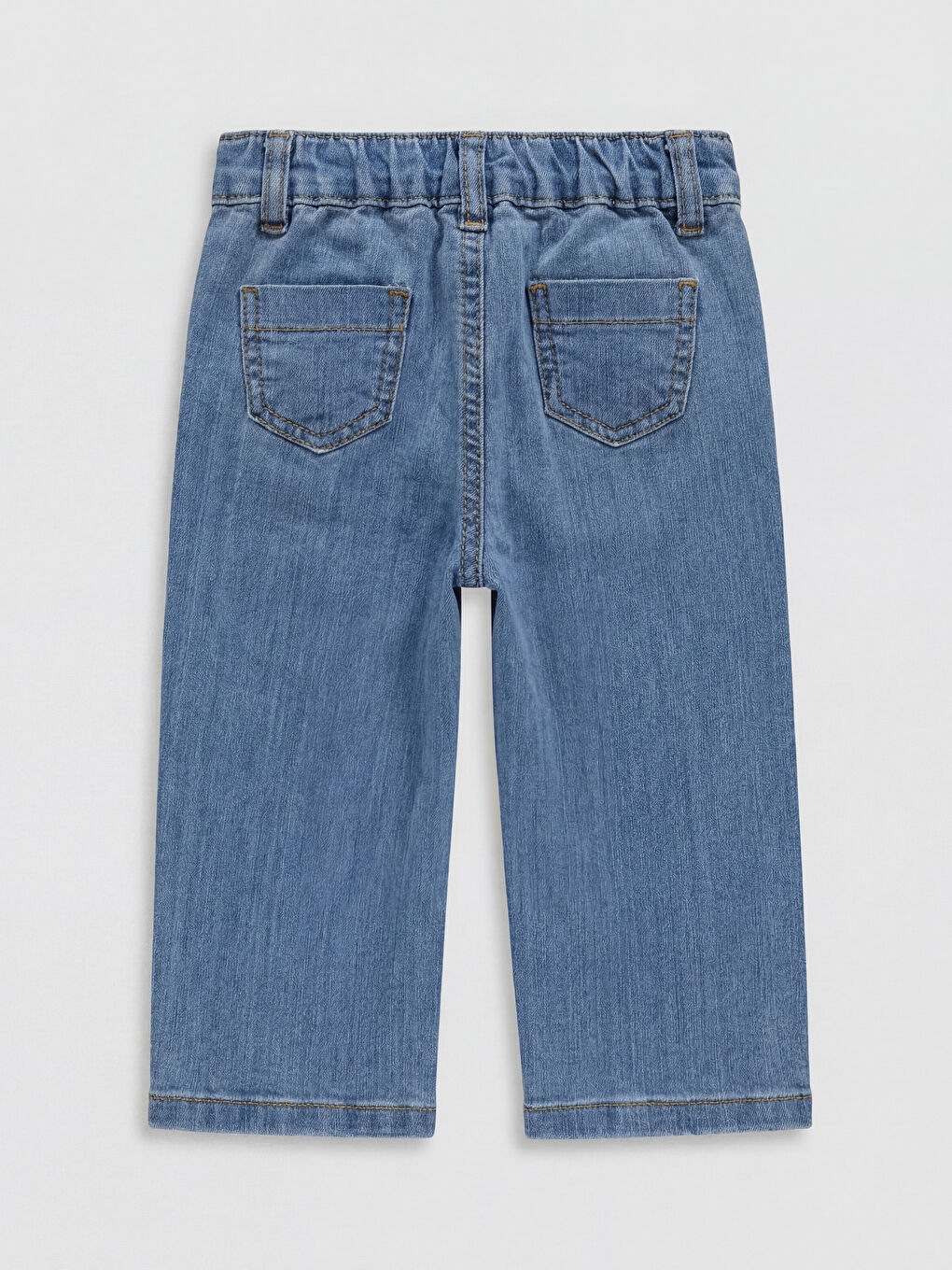 جينز أزرق فاتح فتاة-1