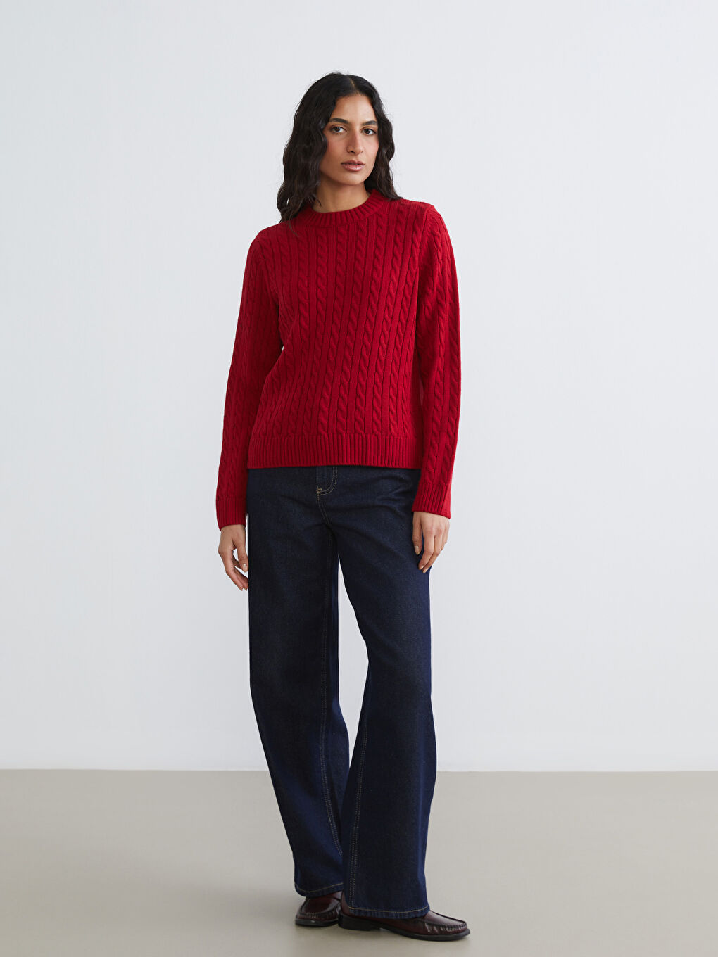 Kırmızı Bisiklet Yaka Kendinden Desenli Kadın Triko Kazak-1