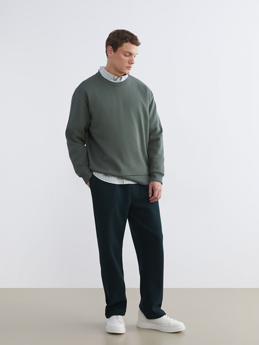 Crew Neck Men's Thick Sweatshirt-2