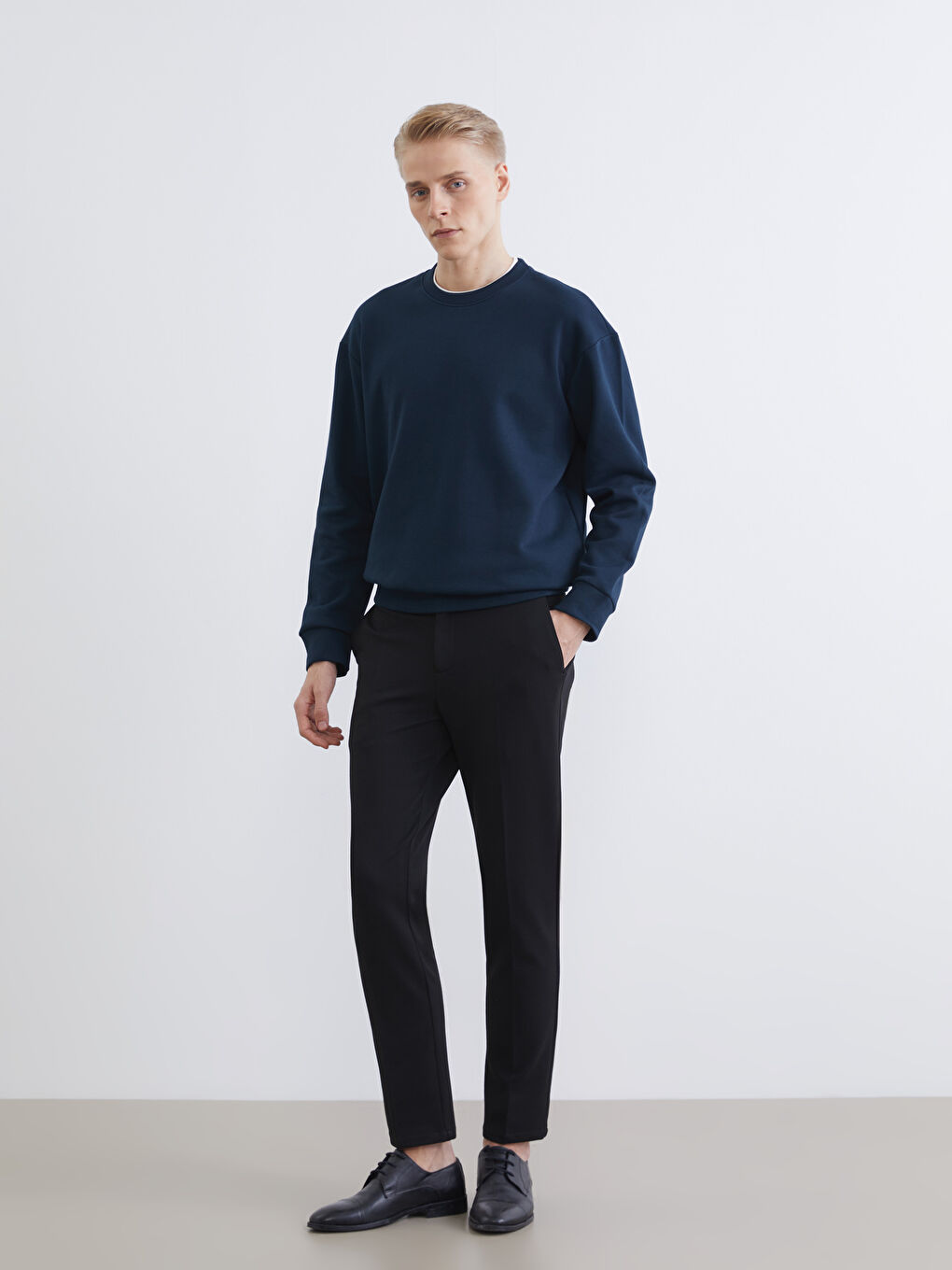 Crew Neck Men's Thick Sweatshirt-1