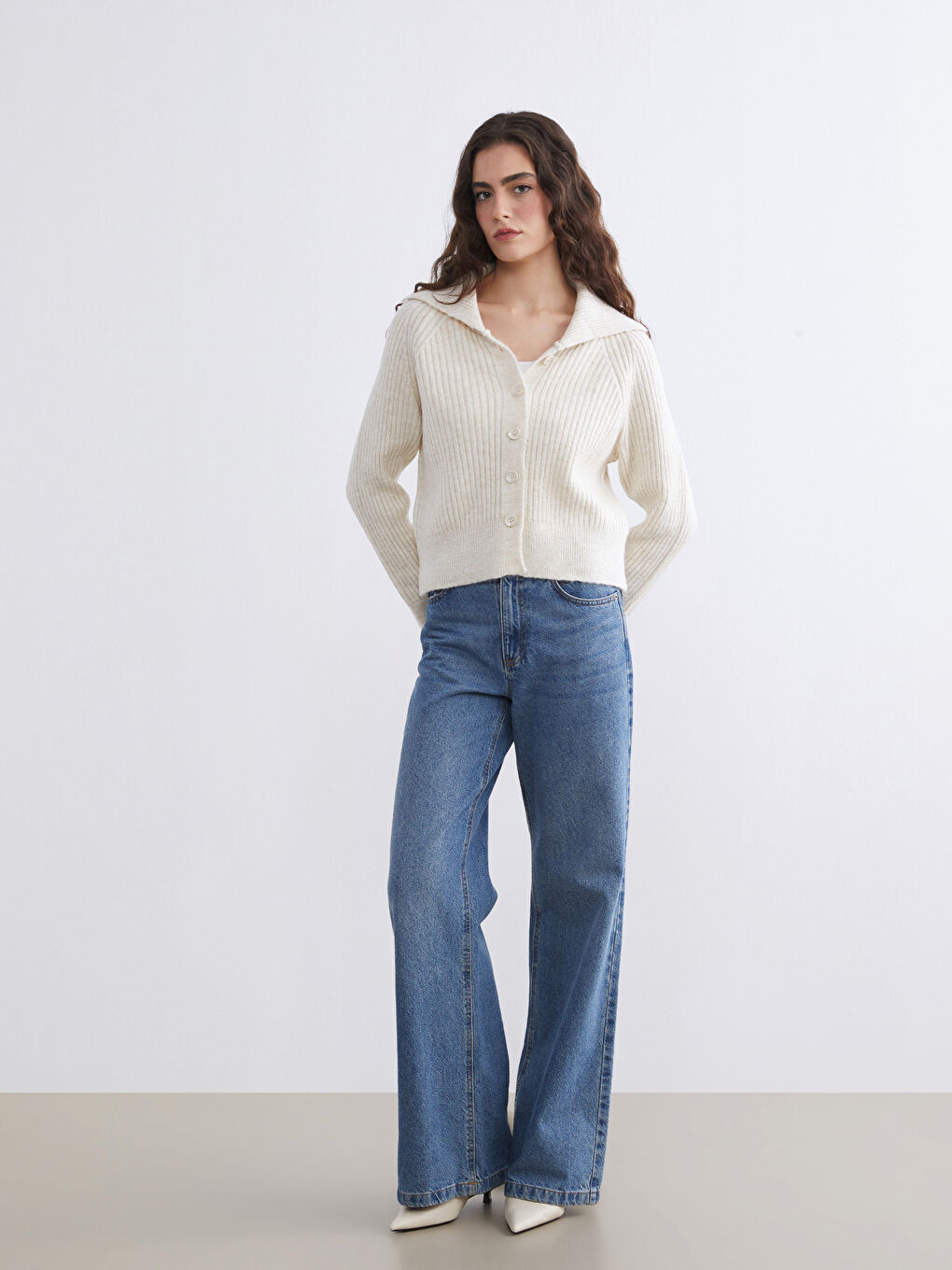 Ekru Polo Yaka Kadın Triko Hırka-1