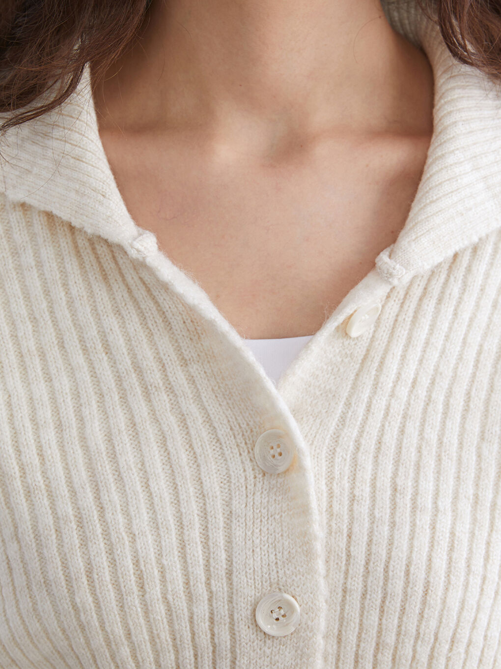 Ekru Polo Yaka Kadın Triko Hırka-2