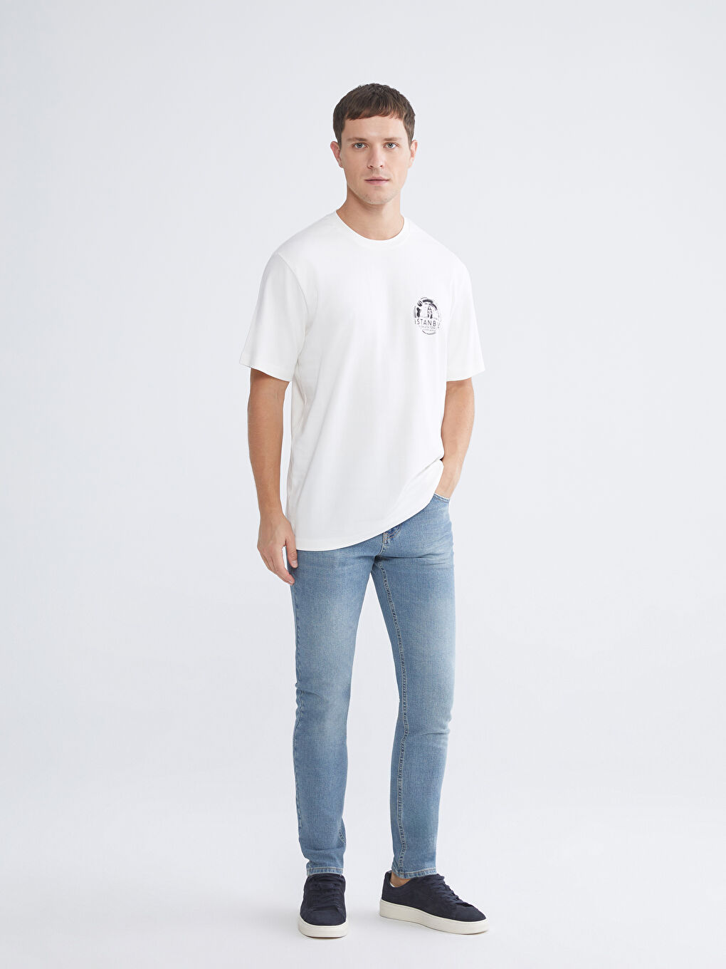 Ekru Bisiklet Yaka İstanbul Baskılı Erkek Tişört-1