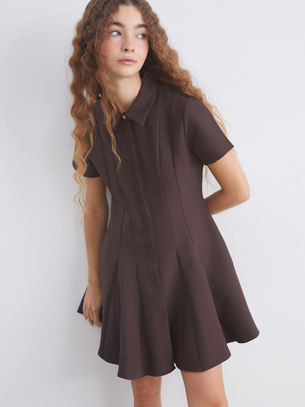 Kahverengi Belden Oturtmalı Mini Gömlek Elbise-2