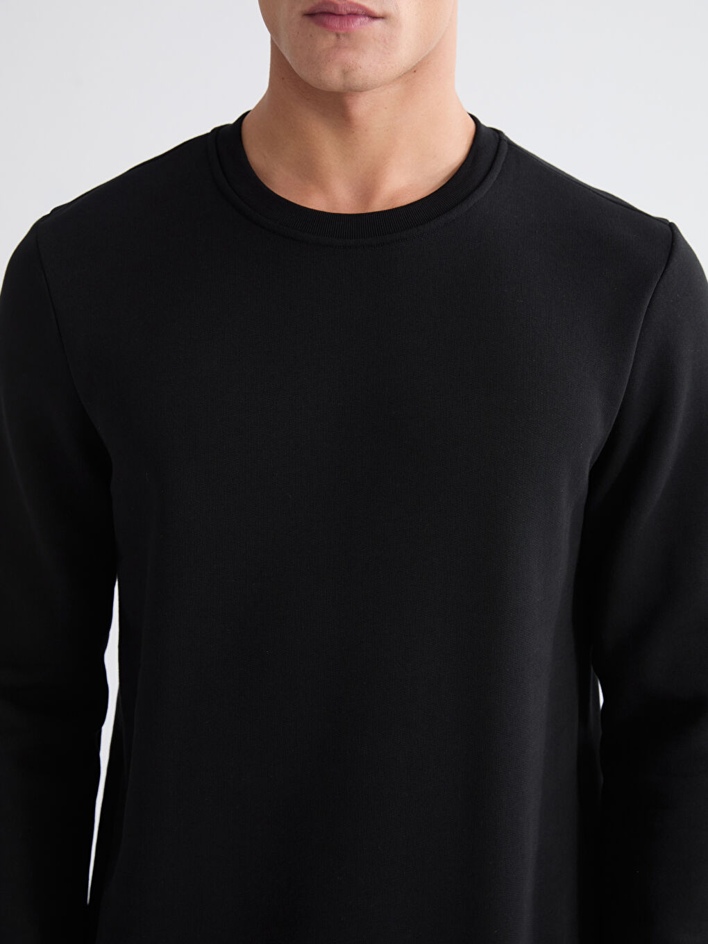 Свитшот с круглым вырезом для мужчин-2