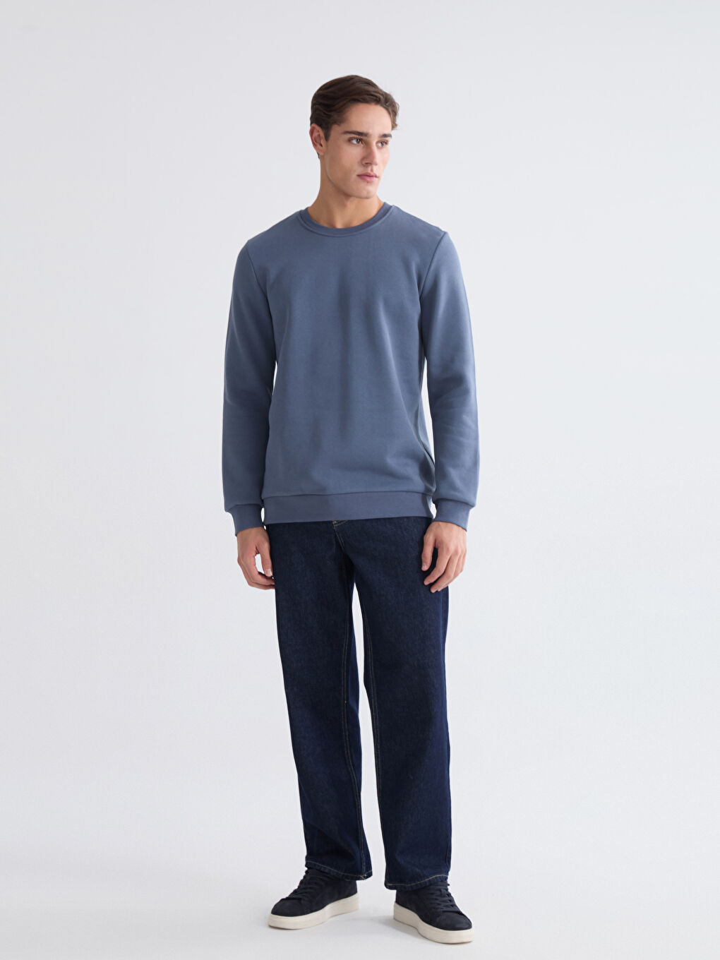 Свитшот с круглым вырезом для мужчин-1