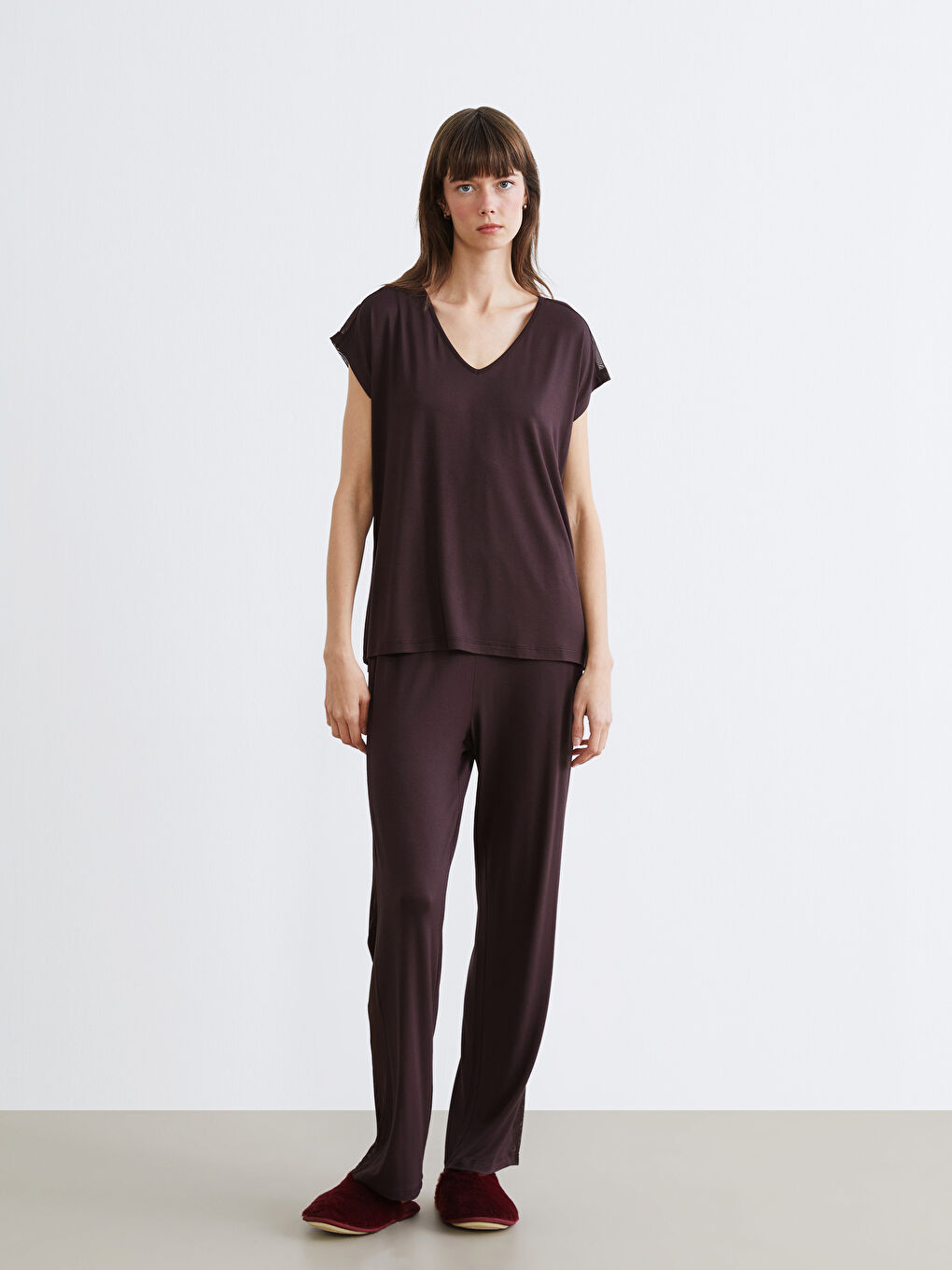 Kahverengi V Yaka Kadın Pijama Takım-1