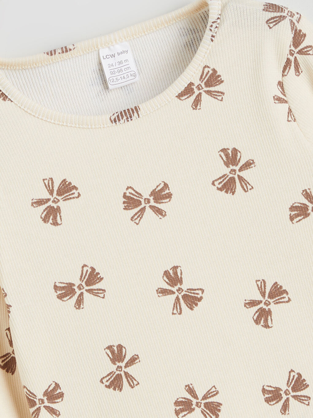 Bej Bisiklet Yaka Fiyonk Baskılı Kız Bebek Tişört ve Tayt-2