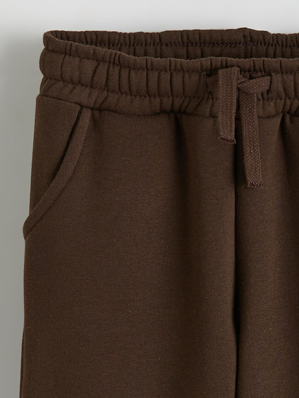 Kahverengi Beli Lastikli Erkek Çocuk Eşofman Alt-1