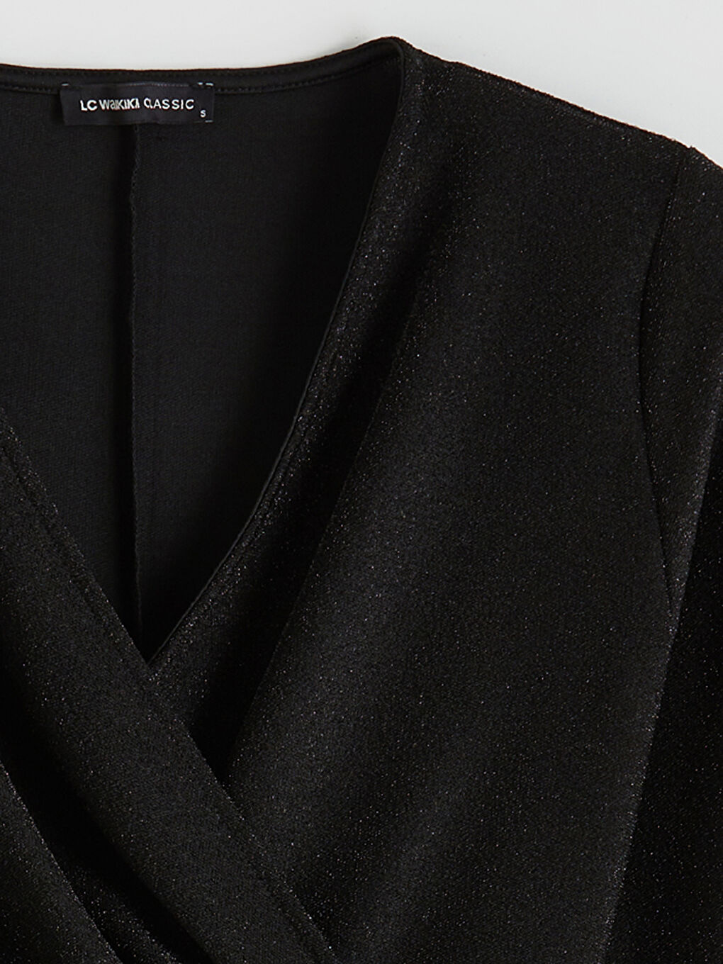 Karışık Kruvaze Yaka Parlak Görünümlü Büzgülü Bluz-5