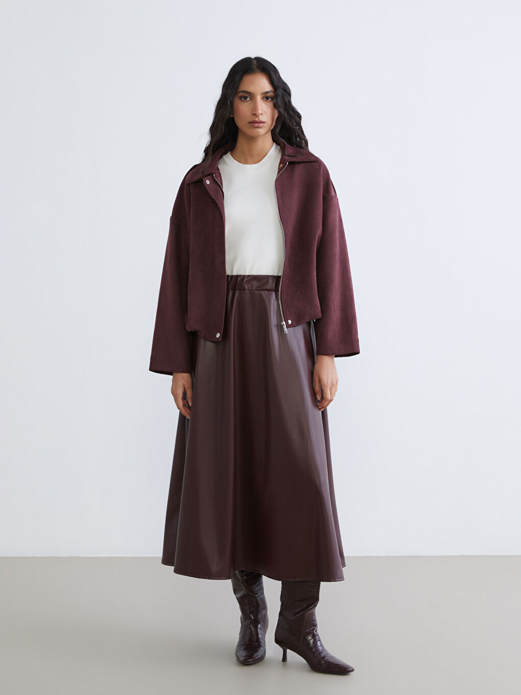 Bordo Beli Lastikli Deri Görünümlü Kloş Etek-1