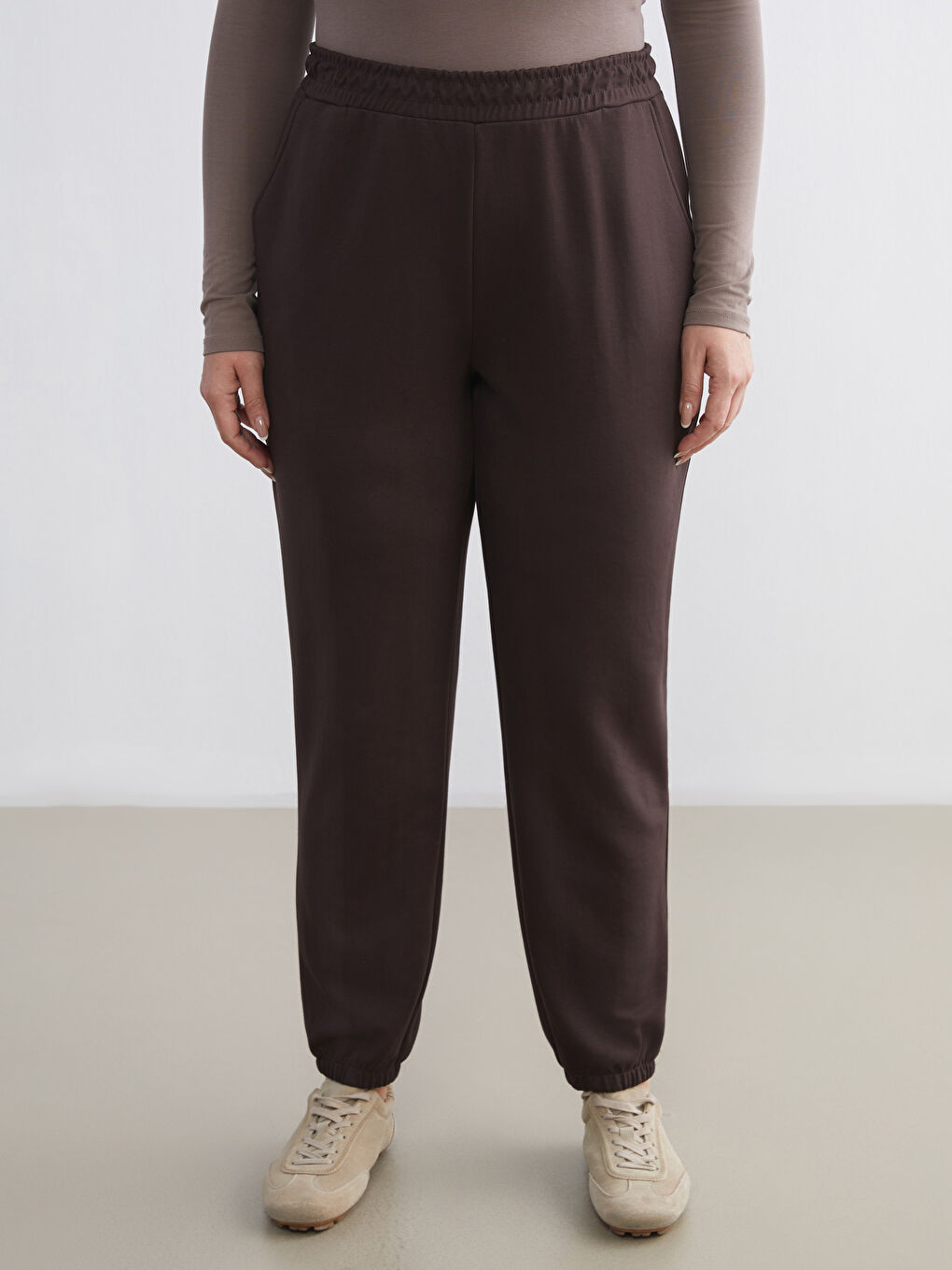 Kahverengi Beli Lastikli Kadın Jogger Eşofman Altı-5